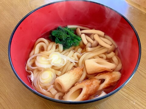 ちくわと野菜の煮込みうどん